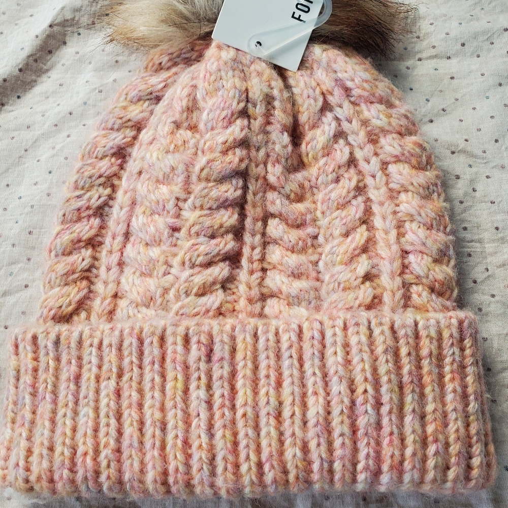 Hat - Picture 2 of 7